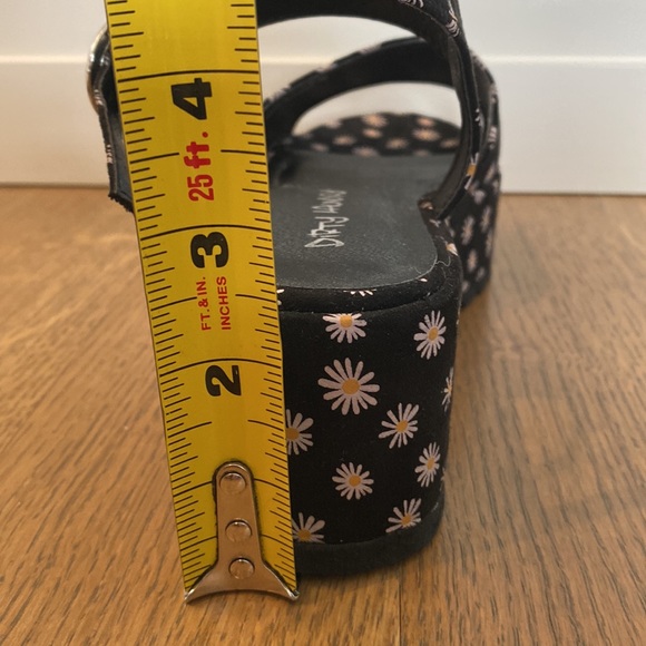 Dirty Laundry Daisy Heels - Picture 4 of 6